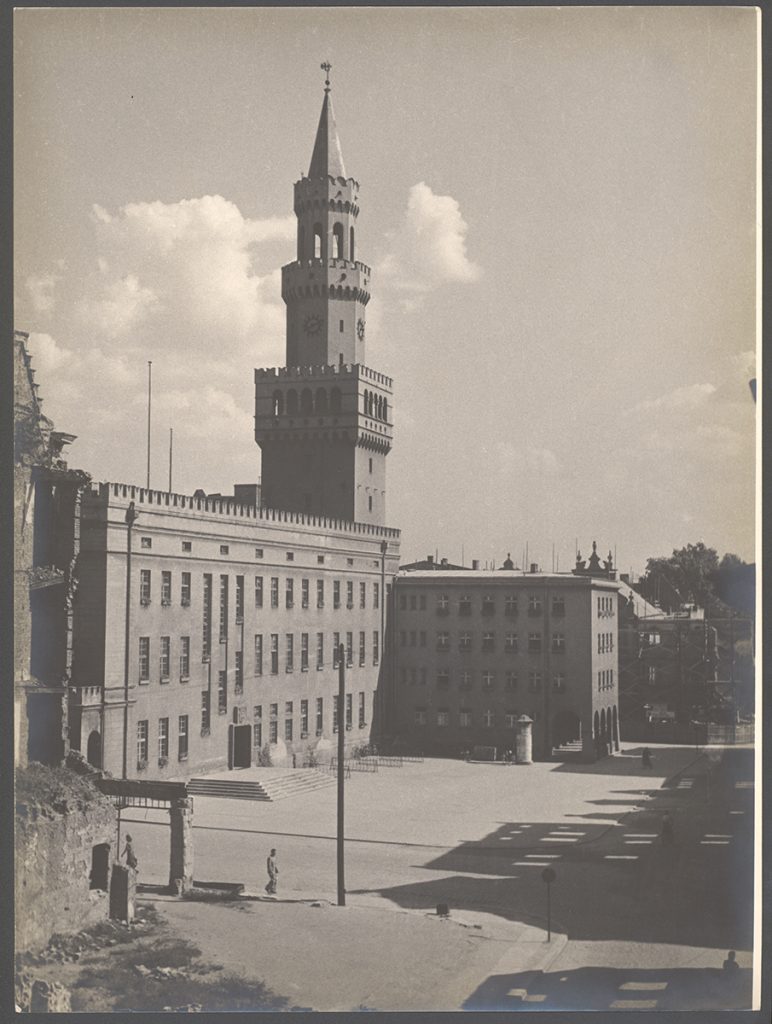 Opole Rathaus 1945